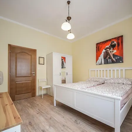 Maria Πανσιόν 3*