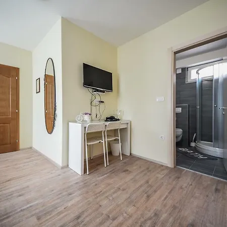 Maria 3* Любляна