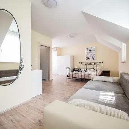 Maria 3* Ljubljana